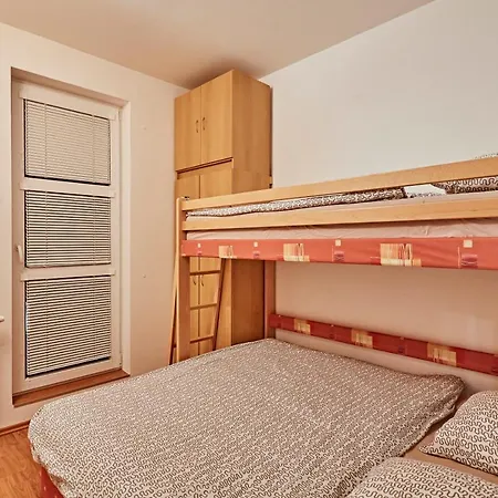 Διαμέρισμα Horsky Apartman Klinovec 5 *